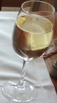 20121028昼食グラスワイン.jpg