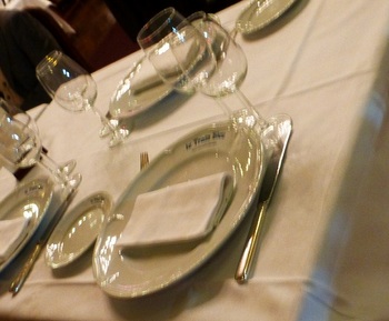 20121029夕食時テーブルセッティング.jpg