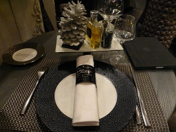 20121111夕食－テーブルセッティング.jpg