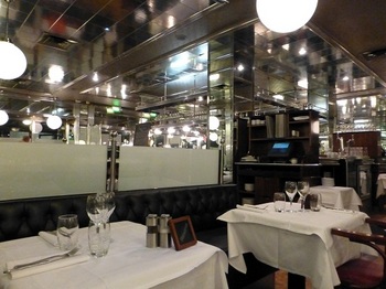 20121117夕食のレストラン.jpg